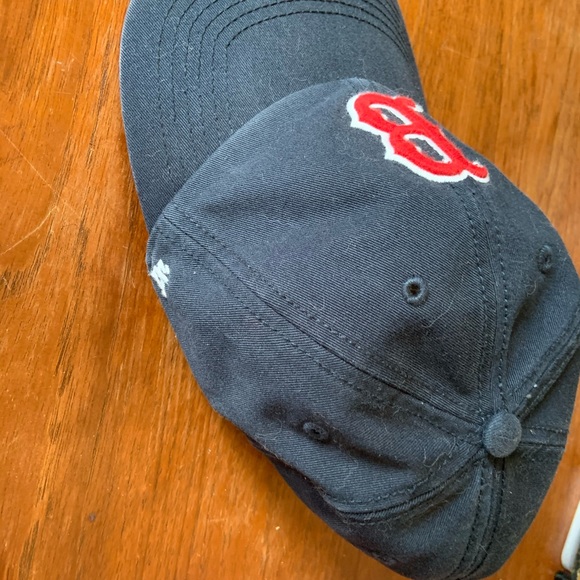 Hat - Picture 2 of 5